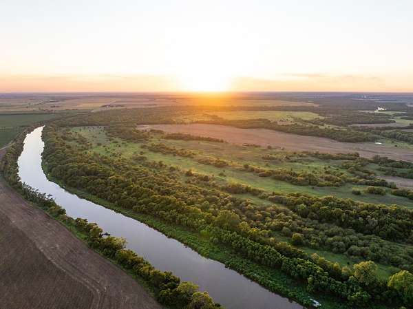 320 Acres of Recreational Land & Farm for Sale in Lamont, Oklahoma