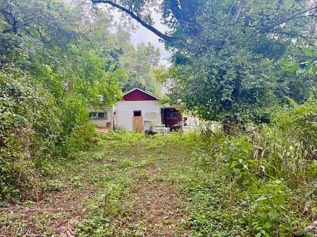 0.57 Acres of Land for Sale in New Cumberland, West Virginia