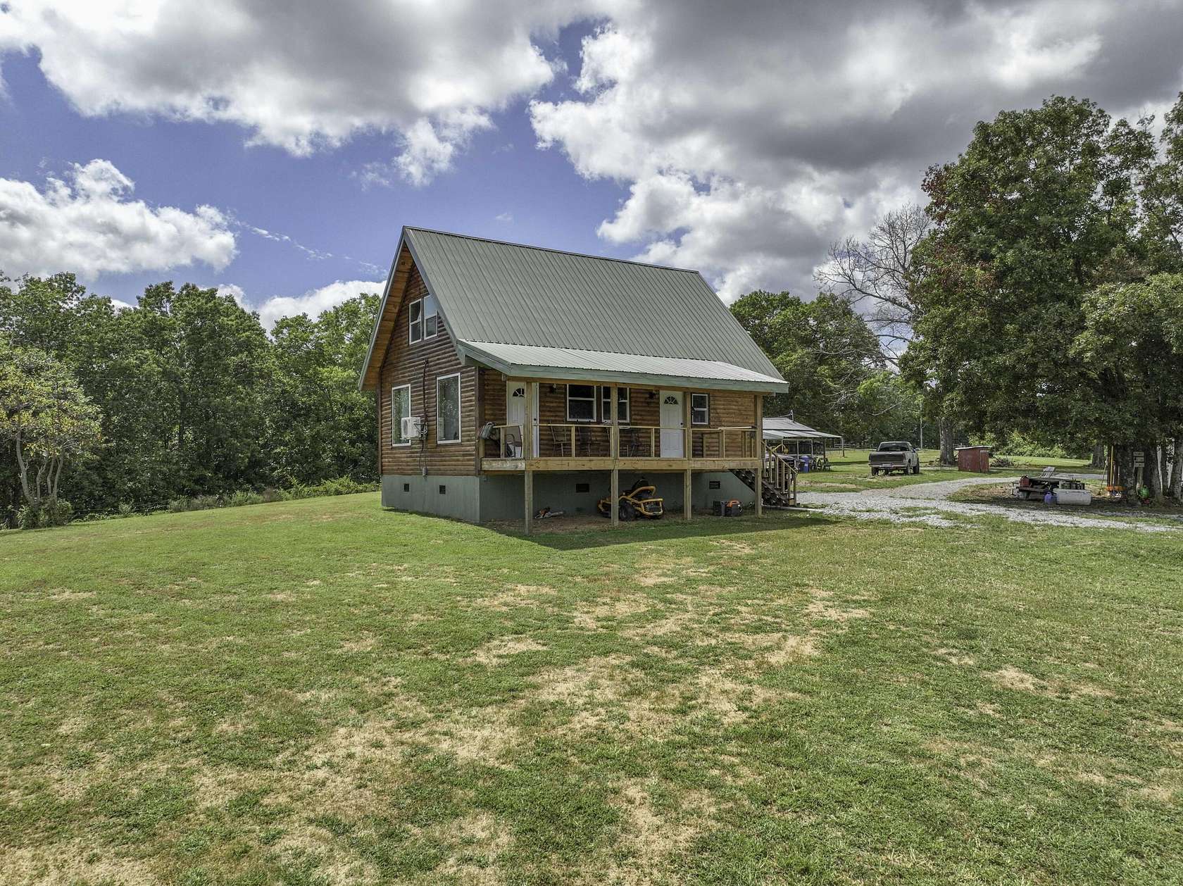 10 Acres of Residential Land with Home for Sale in Willow Springs, Missouri