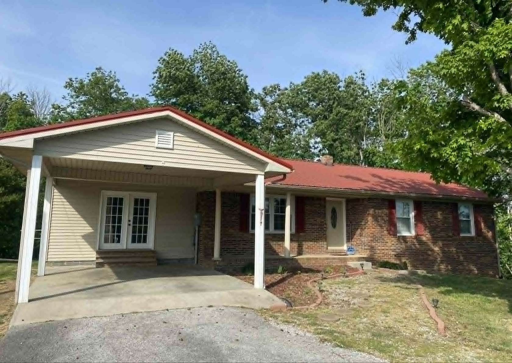 3.7 Acres of Land with Home for Sale in Burkesville, Kentucky