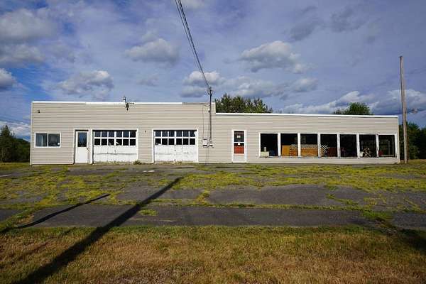 2 Acres of Improved Mixed-Use Land for Sale in Pittsfield, Maine