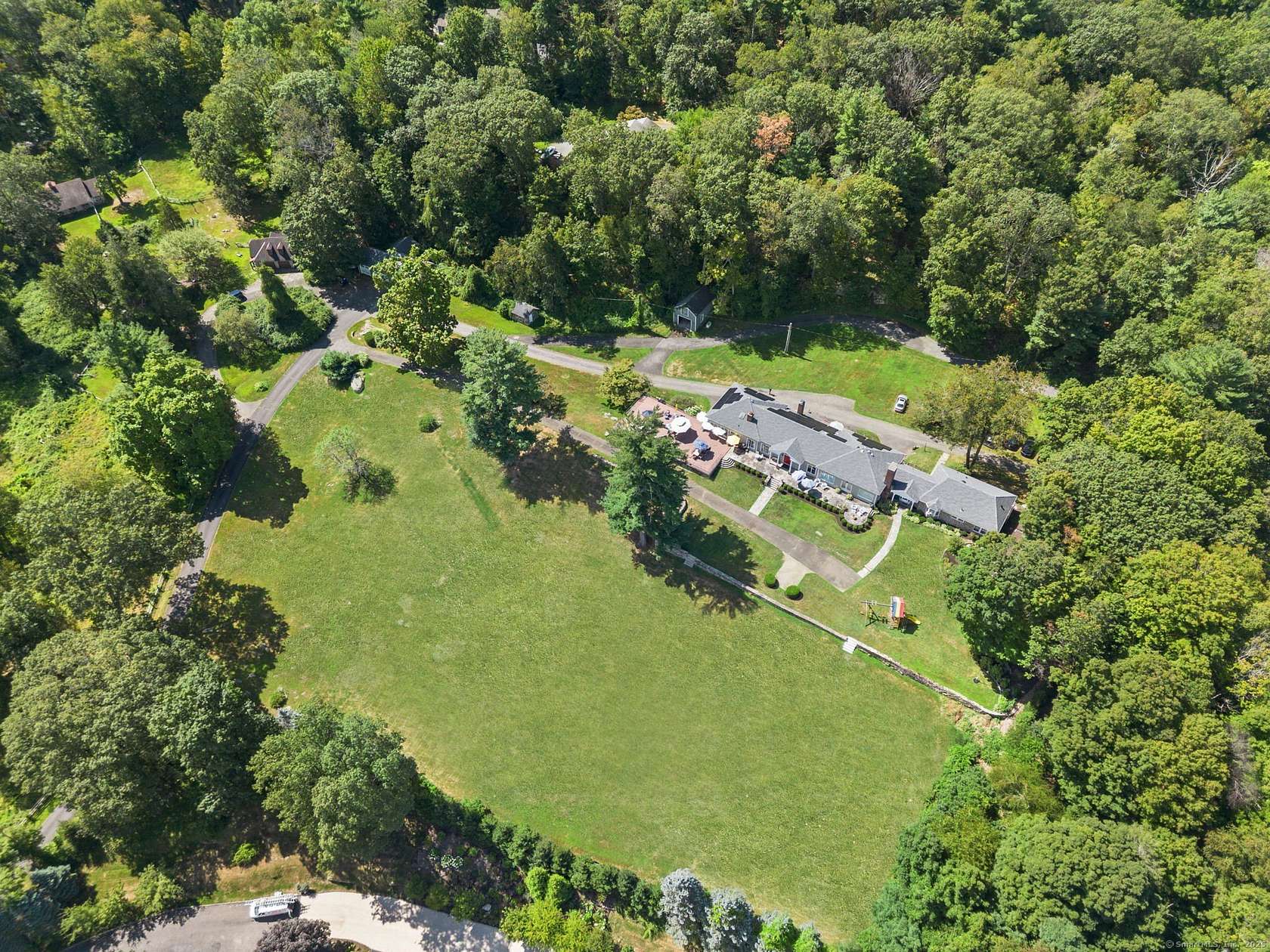 5 Acres of Residential Land with Home for Sale in Ridgefield, Connecticut