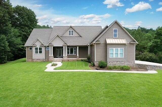 8.58 Acres of Residential Land with Home for Sale in Oldfort, Tennessee