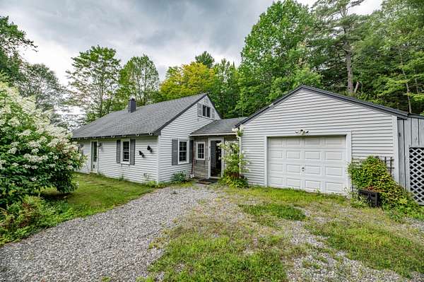 11 Acres of Land with Home for Sale in Farmingdale, Maine