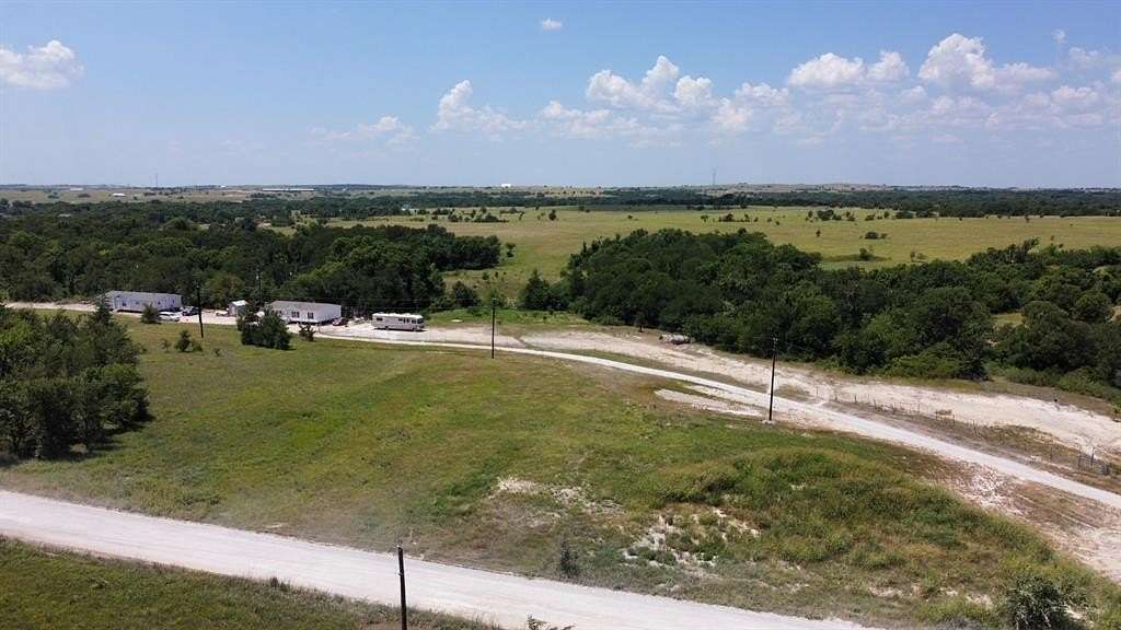 1.1 Acres of Residential Land for Sale in Decatur, Texas