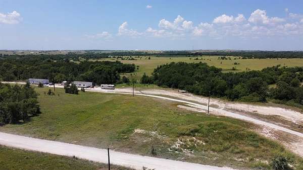 1.1 Acres of Residential Land for Sale in Decatur, Texas