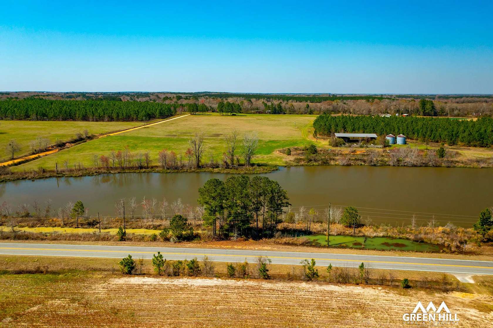 120 Acres of Land for Sale in Cochran, Georgia