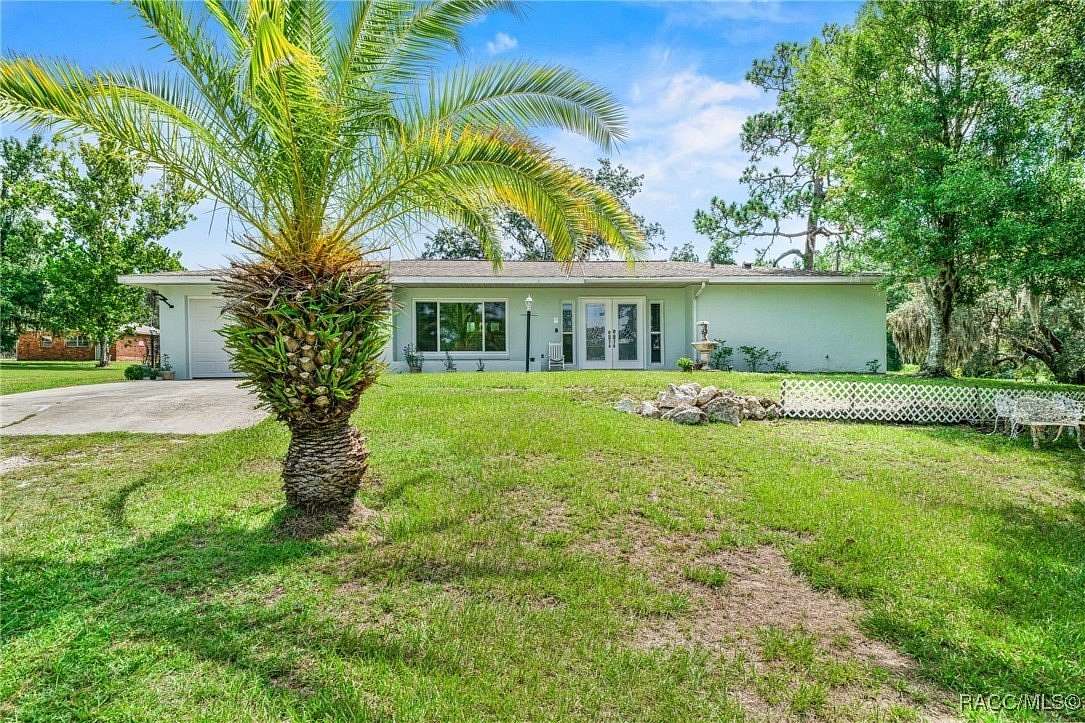 4.57 Acres of Residential Land with Home for Sale in Lecanto, Florida