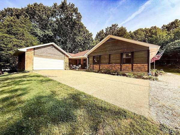4 Acres of Residential Land with Home for Sale in Arnold, Missouri