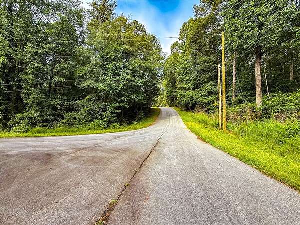 0.9 Acres of Residential Land for Sale in West Union, South Carolina