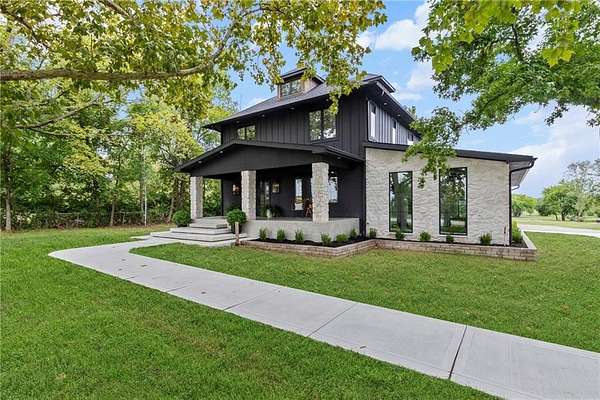 7.16 Acres of Residential Land with Home for Sale in Lee's Summit, Missouri