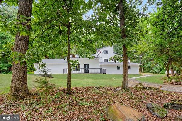 17.6 Acres of Land with Home for Sale in Gettysburg, Pennsylvania