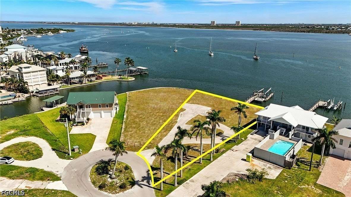 0.37 Acres of Residential Land for Sale in Fort Myers Beach, Florida