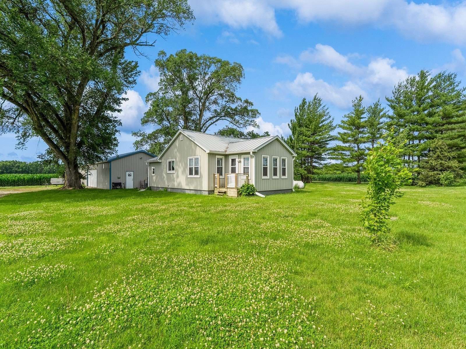 1.65 Acres of Residential Land with Home for Sale in Colfax, Iowa