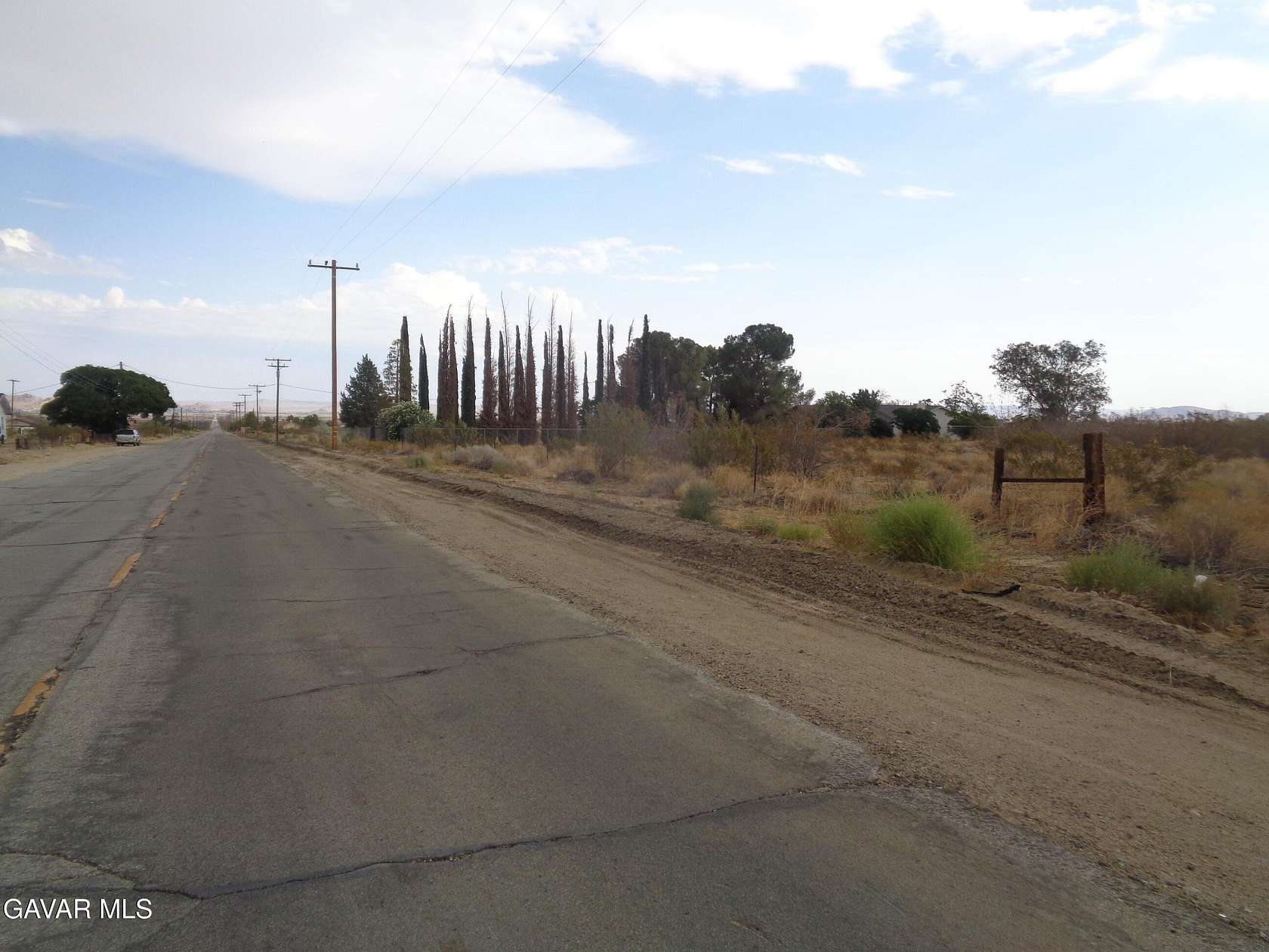 4.68 Acres of Residential Land for Sale in Palmdale, California