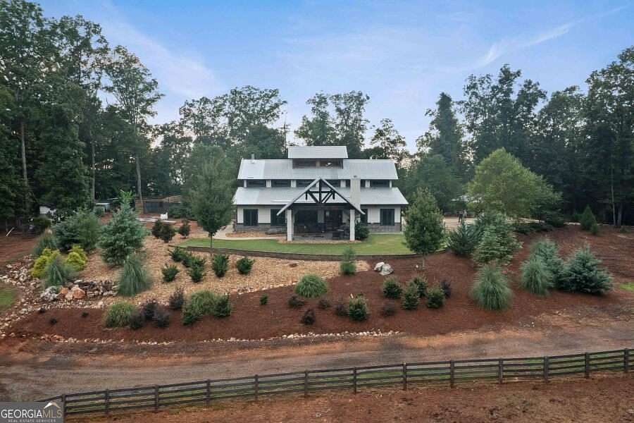 16.2 Acres of Land with Home for Sale in Rome, Georgia