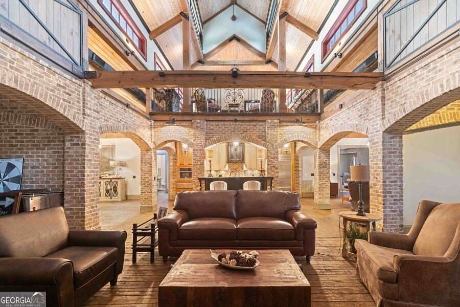 16.2 Acres of Land with Home for Sale in Rome, Georgia