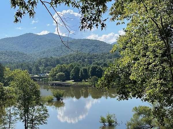 2.5 Acres of Land for Sale in Hiawassee, Georgia