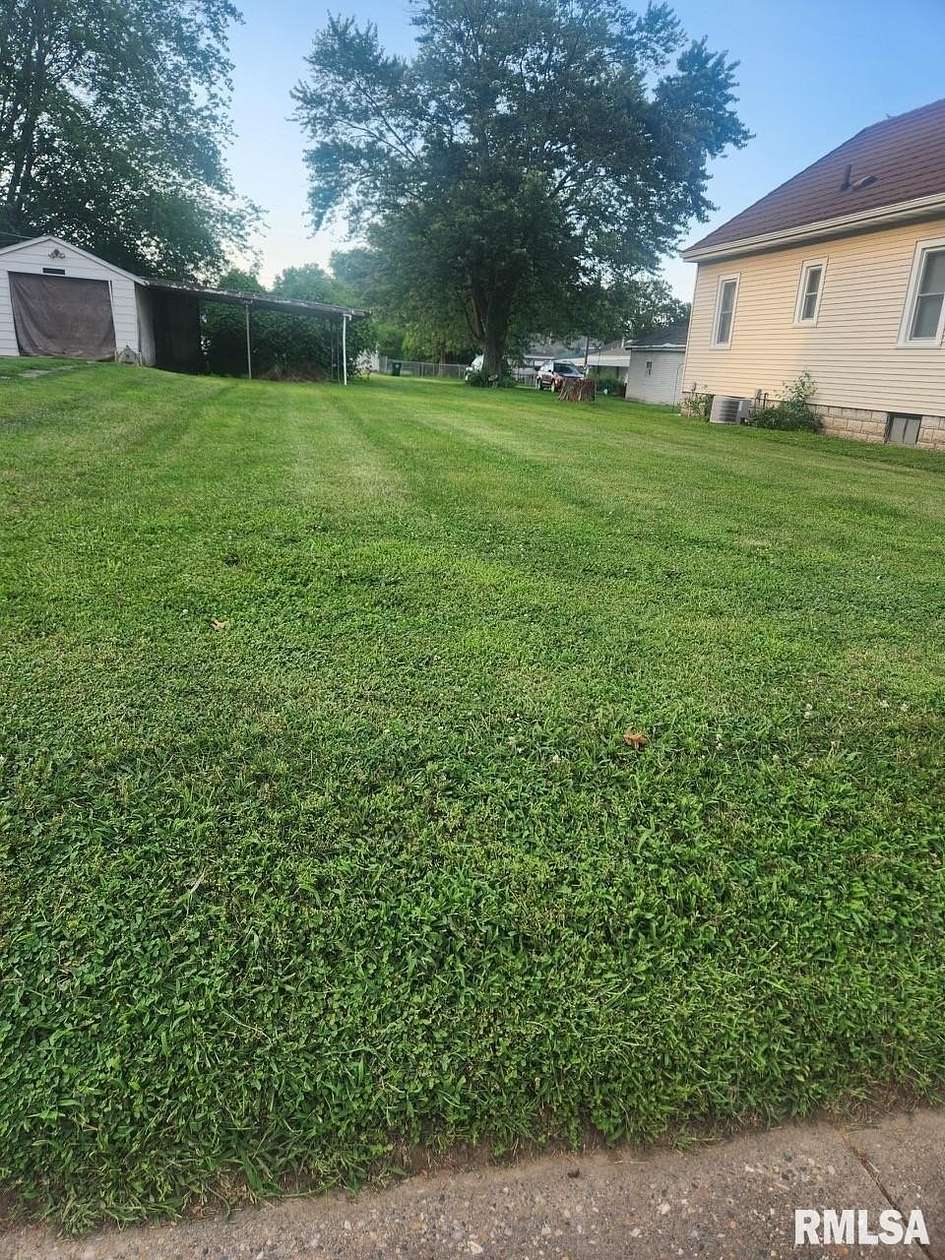 0.17 Acres of Residential Land for Sale in Quincy, Illinois