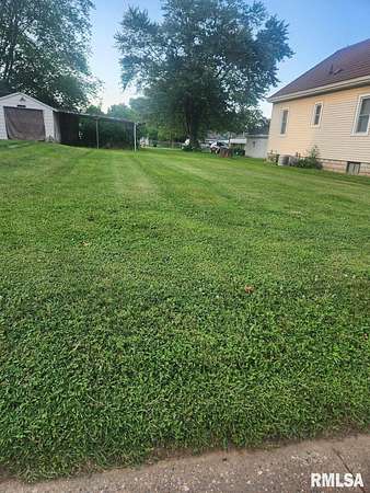 0.17 Acres of Residential Land for Sale in Quincy, Illinois