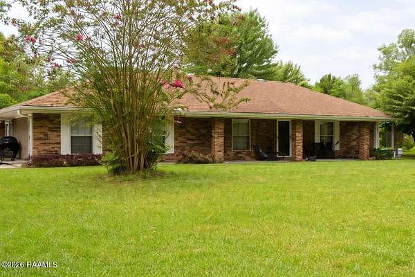 1.83 Acres of Residential Land with Home for Sale in New Iberia, Louisiana