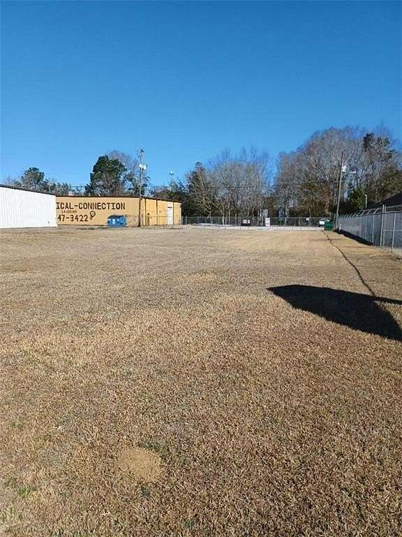 0.47 Acres of Mixed-Use Land for Sale in Mobile, Alabama