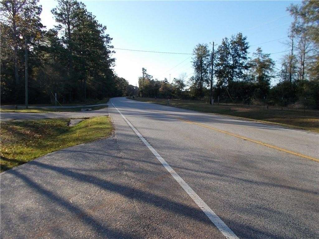 18.1 Acres of Land for Sale in Chunchula, Alabama