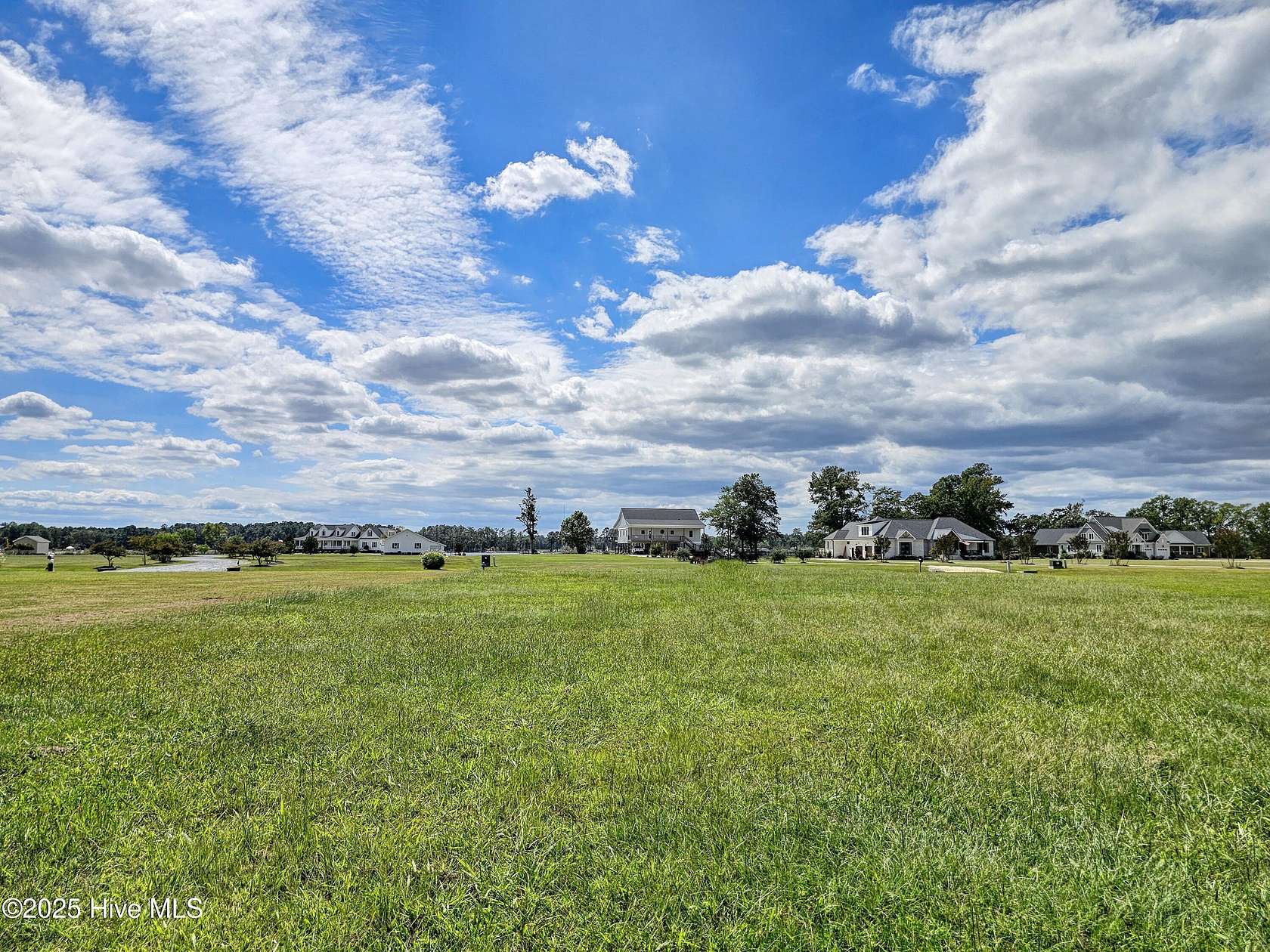 0.98 Acres of Residential Land for Sale in Pinetown, North Carolina