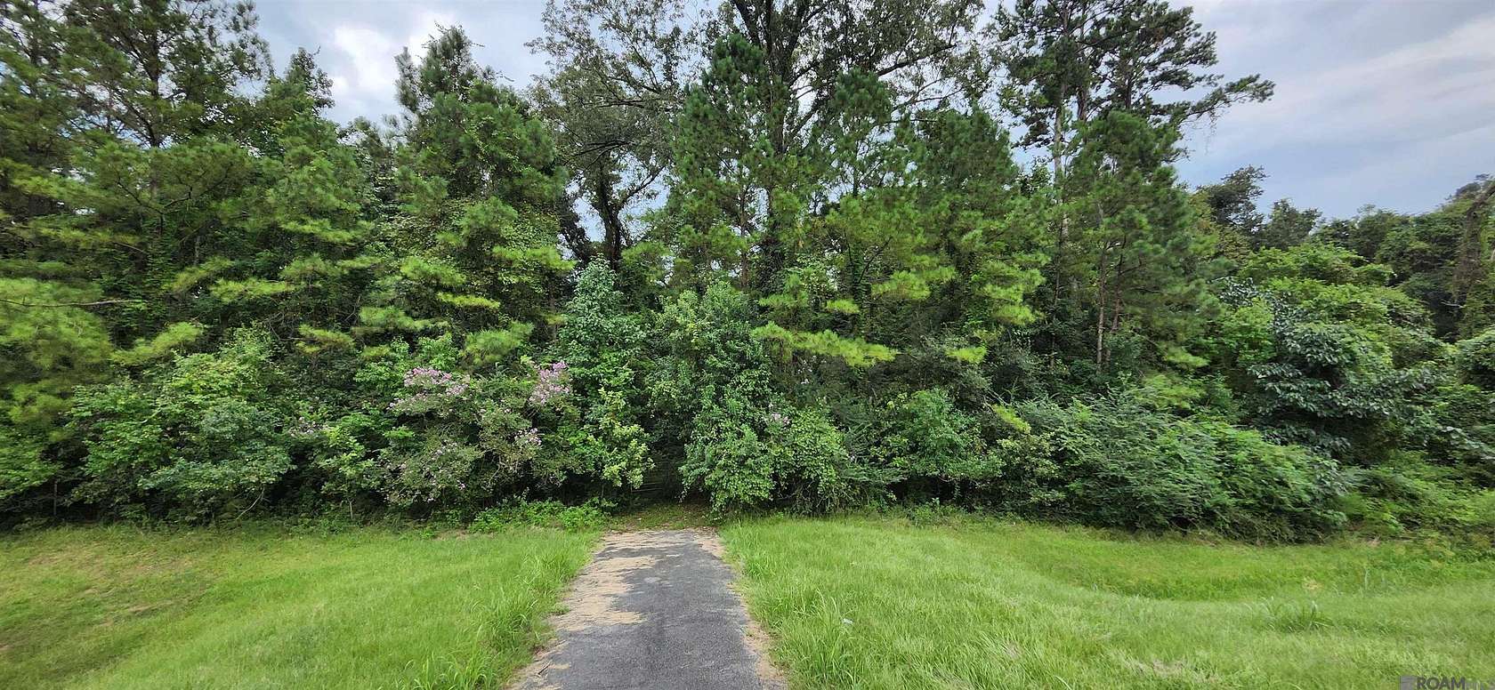 2.54 Acres of Land for Sale in Baton Rouge, Louisiana