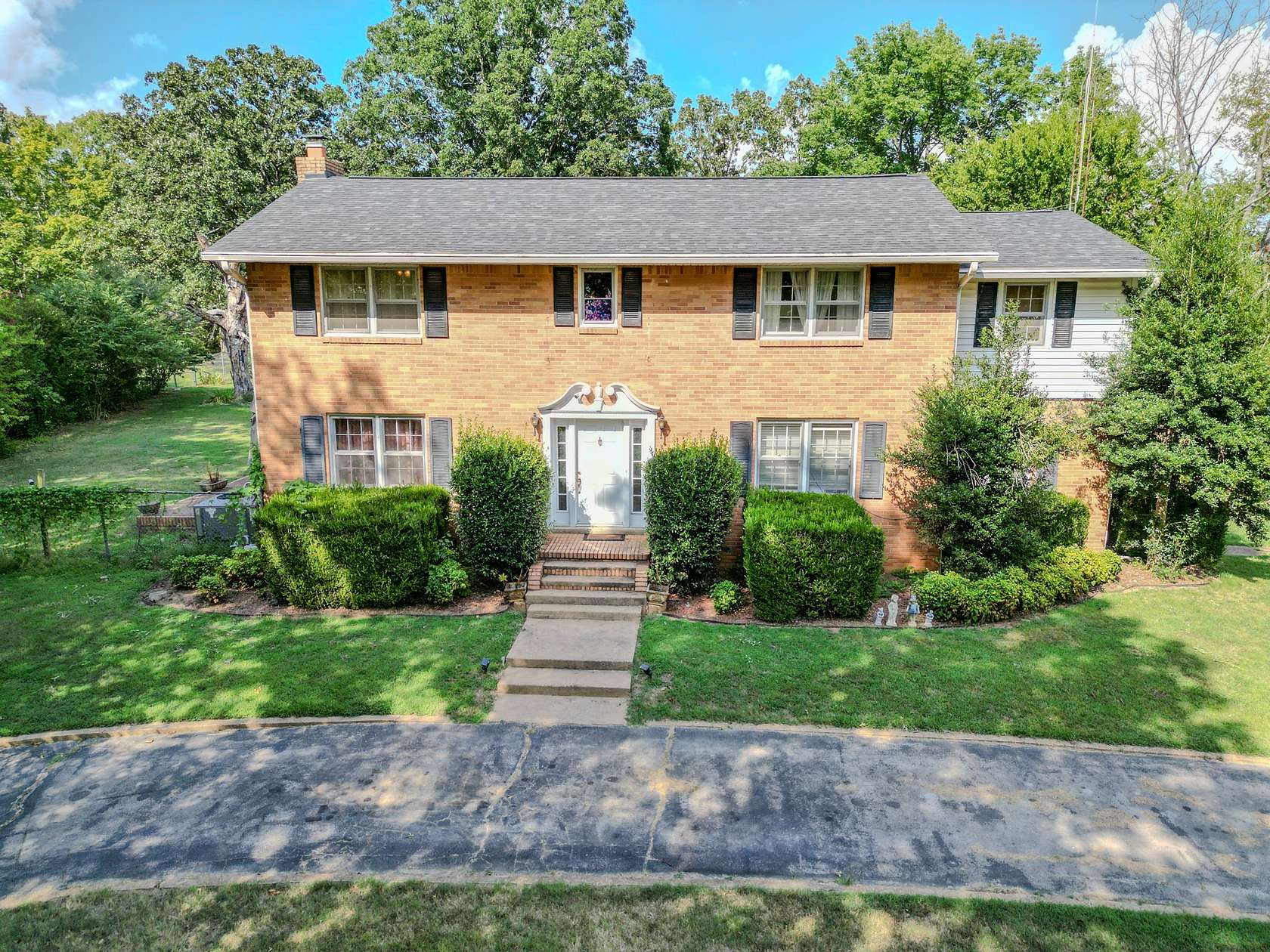 27.8 Acres of Recreational Land with Home for Sale in New Johnsonville, Tennessee