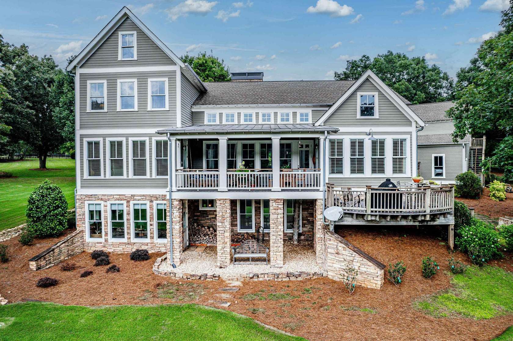 12.3 Acres of Land with Home for Sale in Eatonton, Georgia