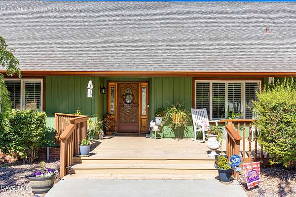 2.8 Acres of Residential Land with Home for Sale in Tehachapi, California