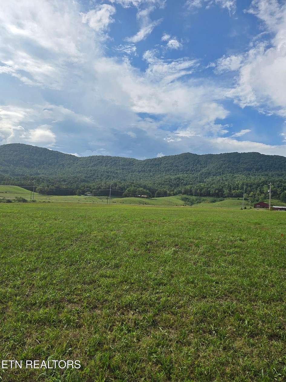 0.82 Acres of Residential Land for Sale in Speedwell, Tennessee