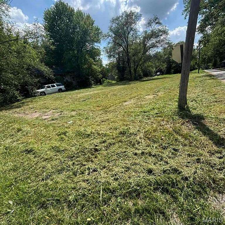 0.14 Acres of Residential Land for Sale in East St. Louis, Illinois