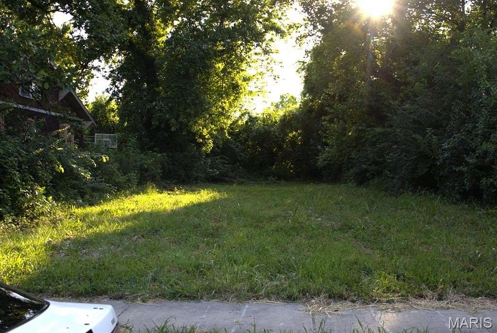 0.14 Acres of Residential Land for Sale in East St. Louis, Illinois