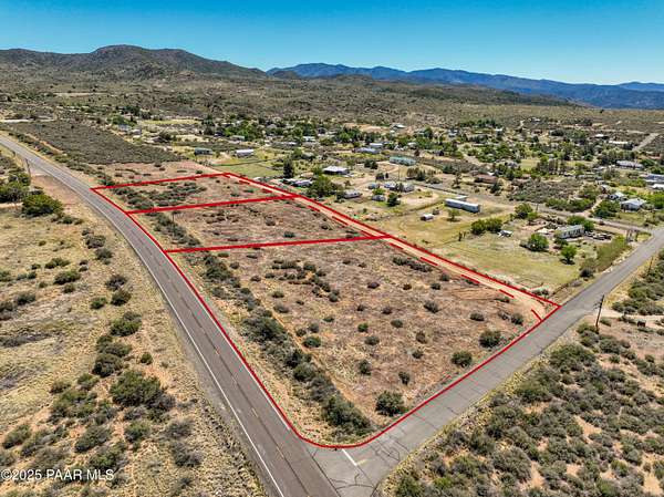 2 Acres of Residential Land for Sale in Kirkland, Arizona