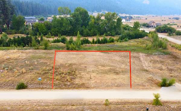 0.33 Acres of Residential Land for Sale in Garden Valley, Idaho