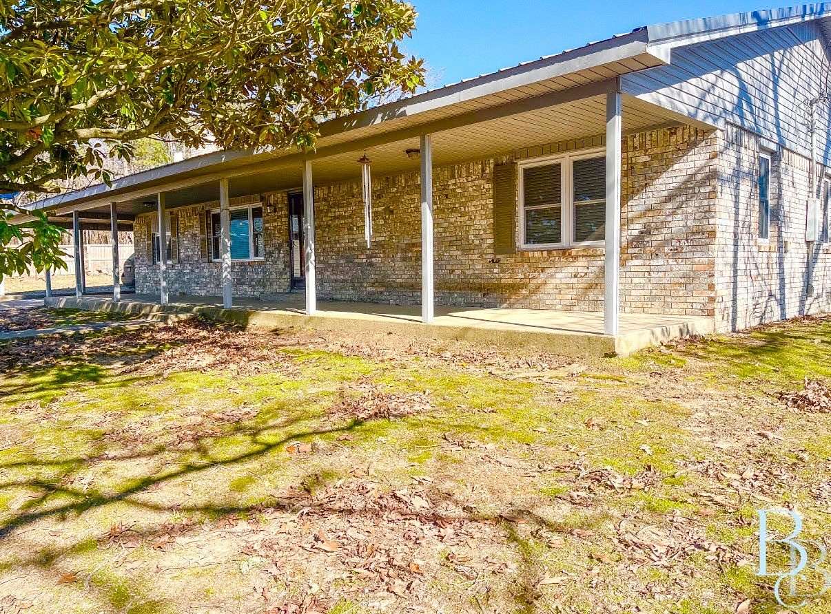 1.5 Acres of Land with Home for Sale in Broken Bow, Oklahoma