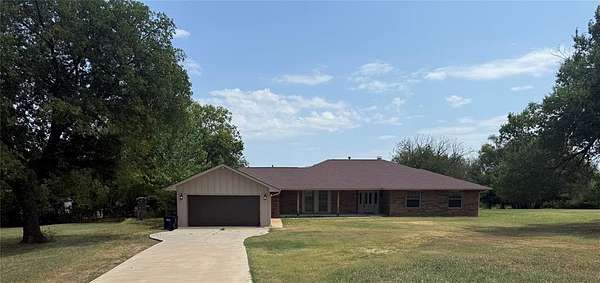 1.6 Acres of Residential Land with Home for Sale in Shawnee, Oklahoma