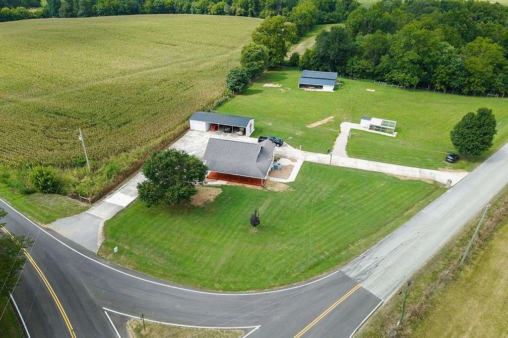 2.59 Acres of Residential Land with Home for Sale in Sparta, Tennessee