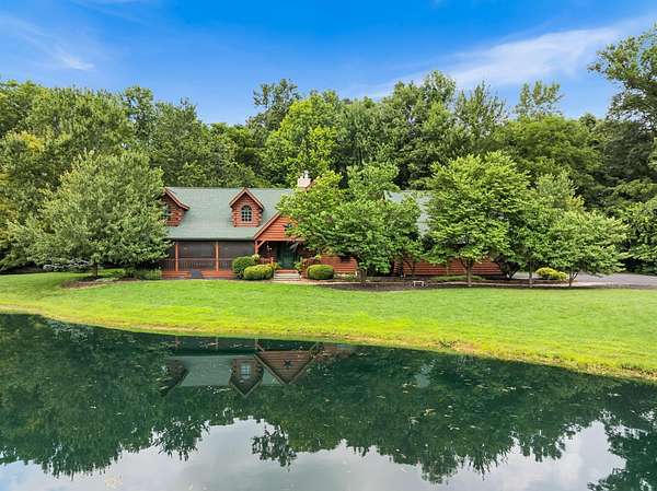 5 Acres of Residential Land with Home for Sale in Powell, Ohio