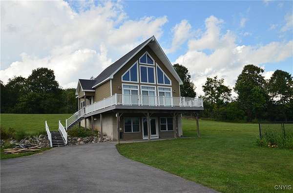 6.43 Acres of Residential Land with Home for Sale in Marcellus, New York