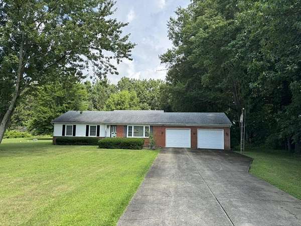 4 Acres of Residential Land with Home for Sale in Galion, Ohio