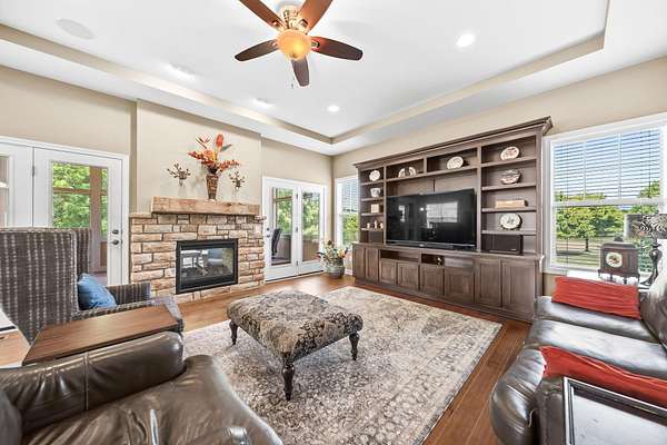 2.13 Acres of Residential Land with Home for Sale in Galloway, Ohio