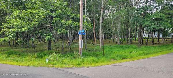 1 Acre of Residential Land for Sale in Albrightsville, Pennsylvania