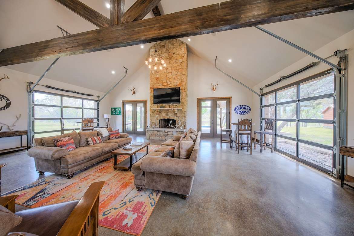 340 Acres of Land with Home for Sale in Palo Pinto, Texas