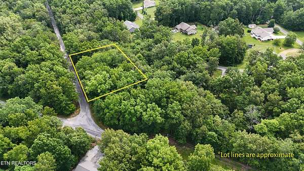 0.51 Acres of Residential Land for Sale in Crossville, Tennessee