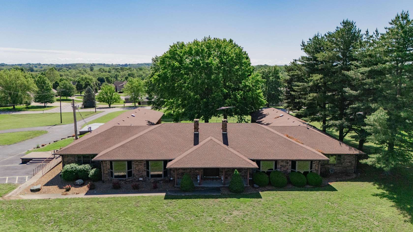 3.24 Acres of Improved Mixed-Use Land for Sale in Bolivar, Missouri