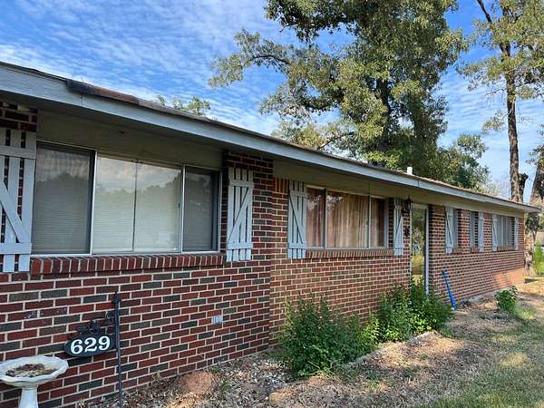 2 Acres of Land with Home for Sale in Many, Louisiana
