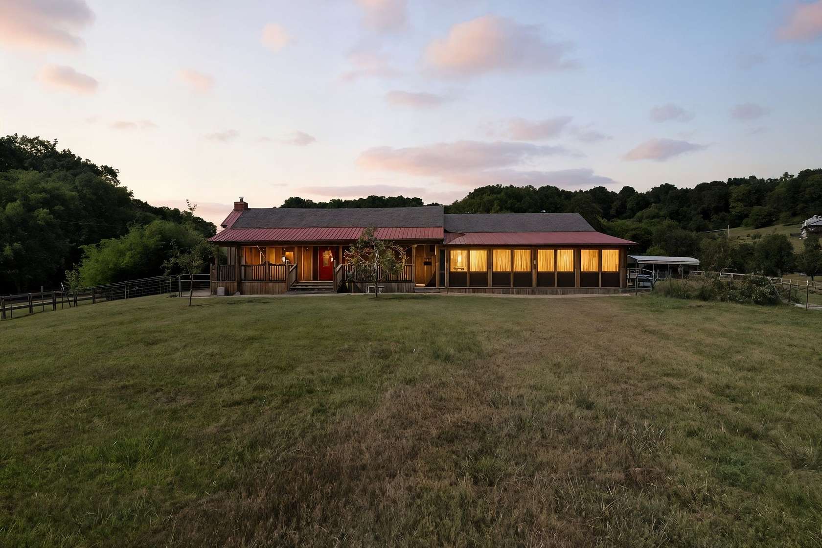 11.9 Acres of Land with Home for Sale in Columbia, Tennessee